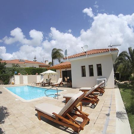 Eve Pissouri Xιnisteri Villa Rum bild
